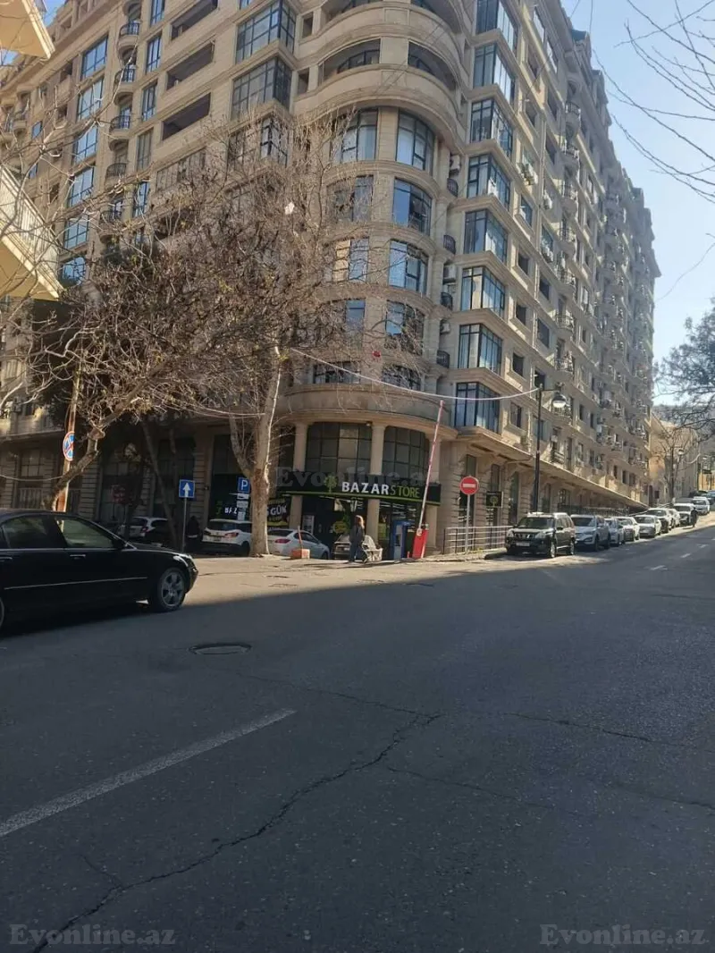 Satılır 3 otaqlı Mənzil Köhnə tikili 65 m² İçərişəhər m. - şəkil 16