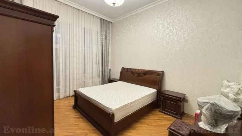 Kirayə verilir 3 otaqlı Mənzil Köhnə tikili 130 m² Sahil m. - şəkil 5