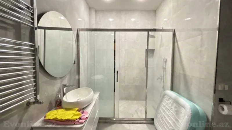 Kirayə verilir 3 otaqlı Mənzil Köhnə tikili 130 m² Sahil m. - şəkil 18