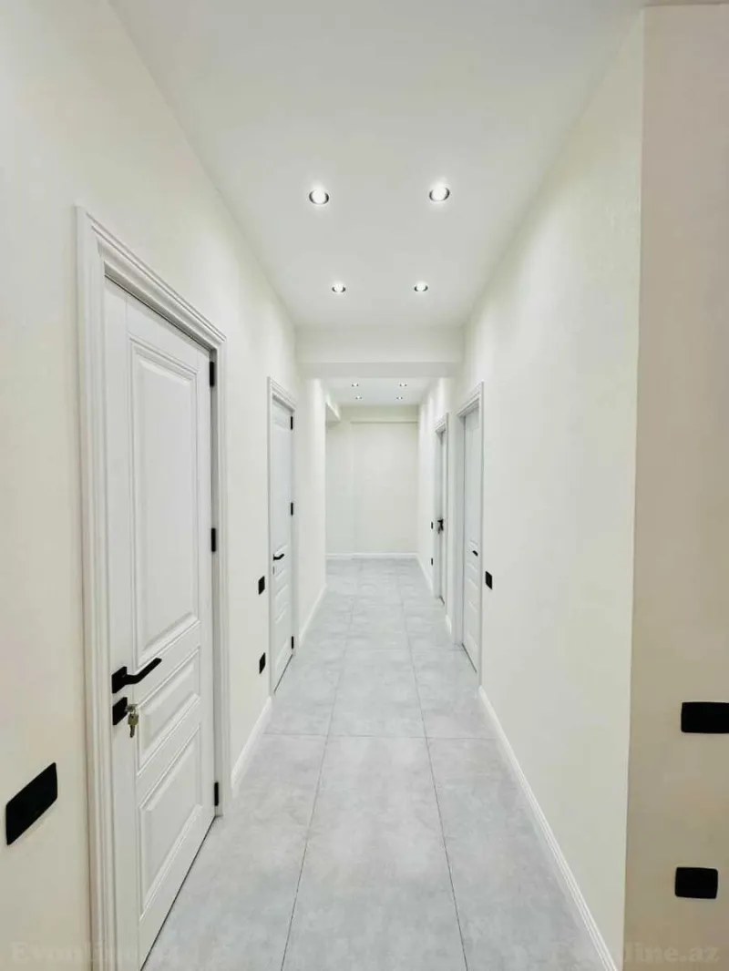 Satılır 3 otaqlı Mənzil Yeni tikili 99 m² 9-cu mikrorayon - şəkil 3