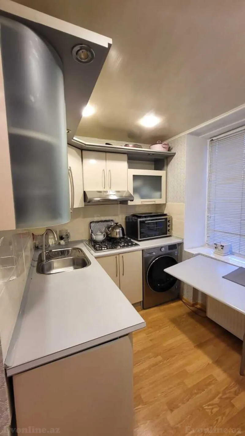 Satılır 2 otaqlı Mənzil Köhnə tikili 55 m² Xətai m. - şəkil 9