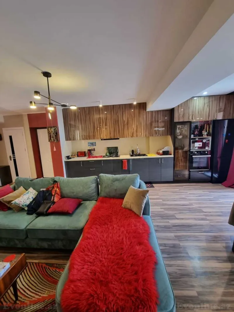 Satılır 2 otaqlı Mənzil Köhnə tikili 85 m² 28 May m. - şəkil 9