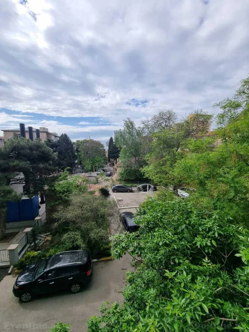 Satılır 2 otaqlı Mənzil Köhnə tikili 85 m² 28 May m. - şəkil 11