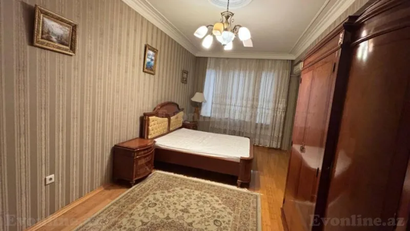 Satılır 4 otaqlı Mənzil Yeni tikili 250 m² Xətai m. - şəkil 4