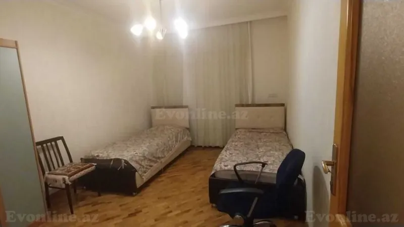 Satılır 4 otaqlı Mənzil Köhnə tikili 100 m² Nəsimi m. - şəkil 13