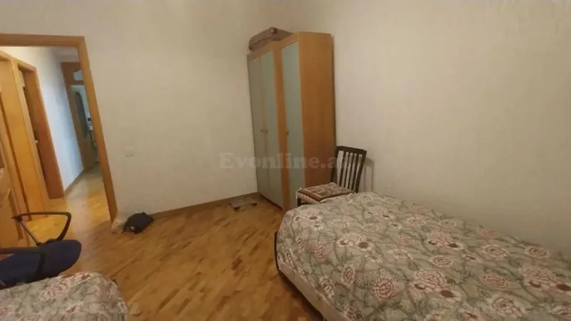 Satılır 4 otaqlı Mənzil Köhnə tikili 100 m² Nəsimi m. - şəkil 15