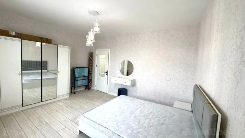 Kirayə verilir 2 otaqlı Mənzil Köhnə tikili 70 m² Nəsimi r. - şəkil 6