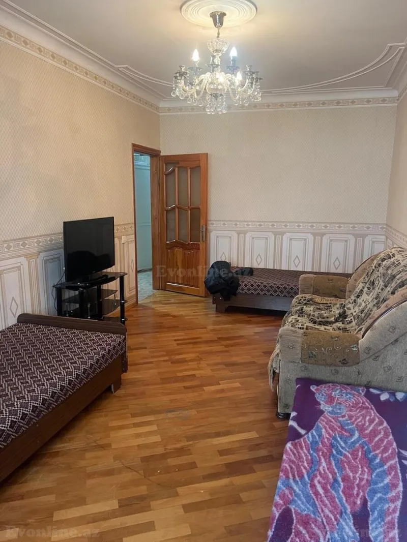 Kirayə verilir 3 otaqlı Mənzil Köhnə tikili 70 m² Həzi Aslanov - şəkil 3