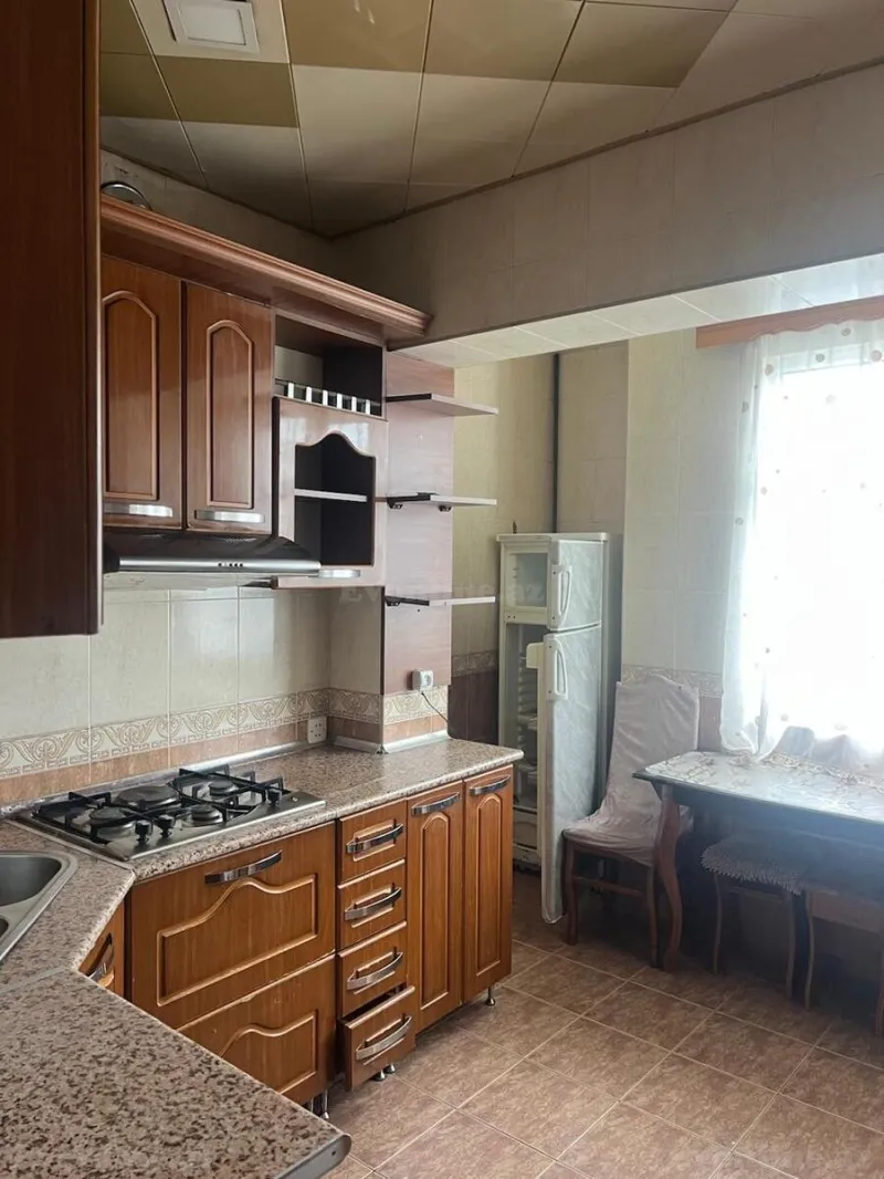 Kirayə verilir 3 otaqlı Mənzil Köhnə tikili 70 m² Həzi Aslanov - şəkil 10