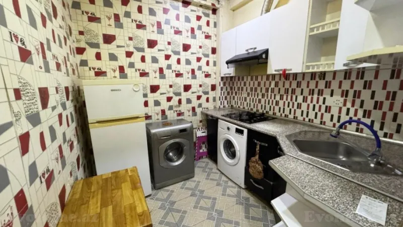 Satılır 2 otaqlı Mənzil Yeni tikili 58 m² İnşaatçılar m. - şəkil 3