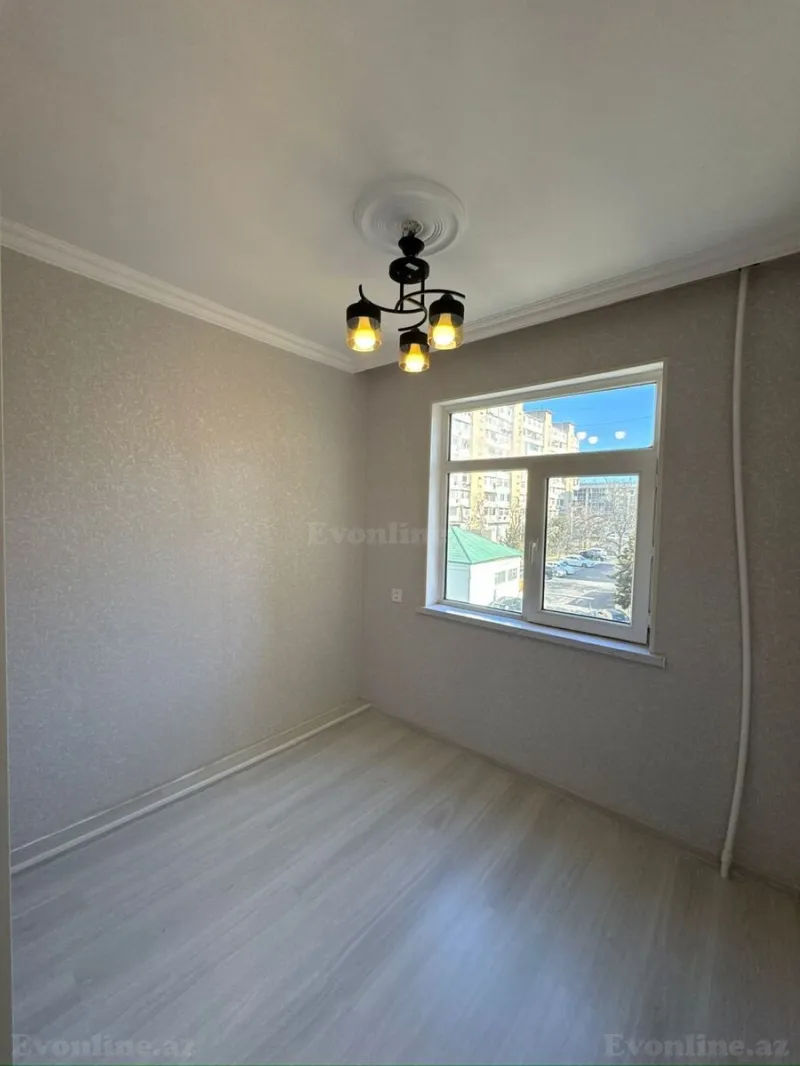 Satılır 2 otaqlı Mənzil Köhnə tikili 35 m² 8-ci kilometr - şəkil 5