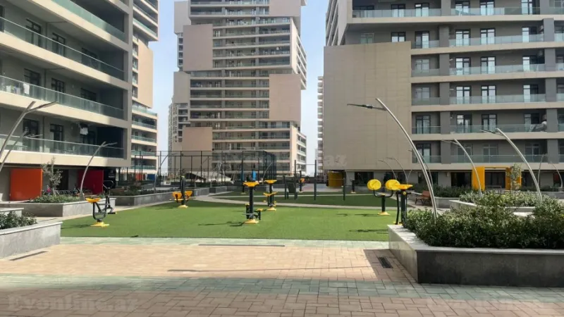 Kirayə verilir 3 otaqlı Mənzil Yeni tikili 110 m² 8 Noyabr m.