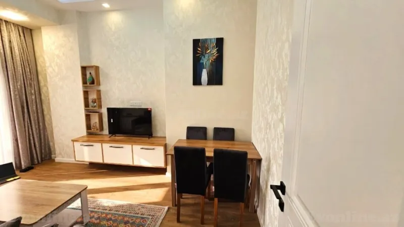 Kirayə verilir 2 otaqlı Mənzil Yeni tikili 55 m² 28 May m. - şəkil 2