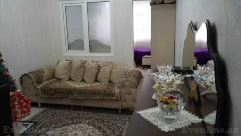 Satılır 2 otaqlı Mənzil Köhnə tikili 45 m² Neftçilər m. - şəkil 2