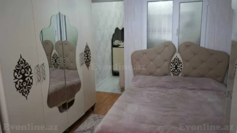 Satılır 2 otaqlı Mənzil Köhnə tikili 45 m² Neftçilər m. - şəkil 3