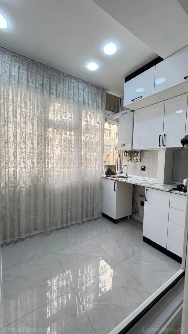Kirayə verilir 2 otaqlı Mənzil Yeni tikili 65 m² Həzi Aslanov m. - şəkil 5