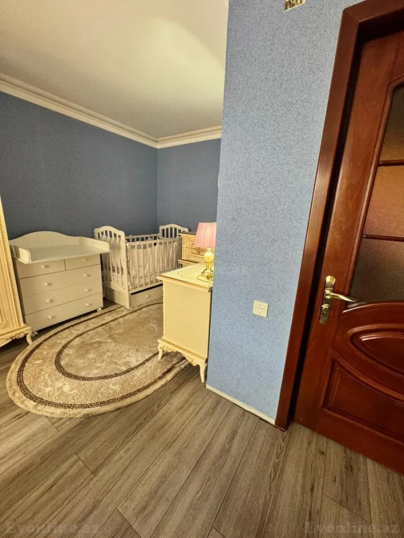Satılır 2 otaqlı Mənzil Köhnə tikili 70 m² 28 May m. - şəkil 22