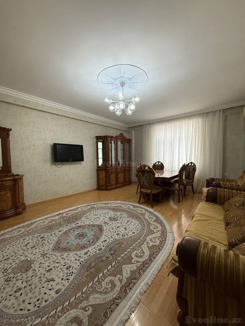 Satılır 3 otaqlı Mənzil Yeni tikili 133 m² Həzi Aslanov m. - şəkil 2