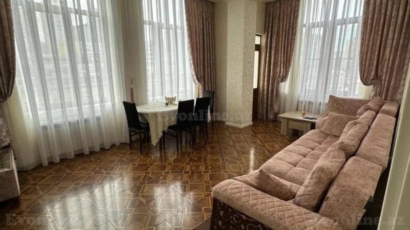 Satılır 2 otaqlı Mənzil Yeni tikili 82 m² Elmlər Akademiyası m. - şəkil 2