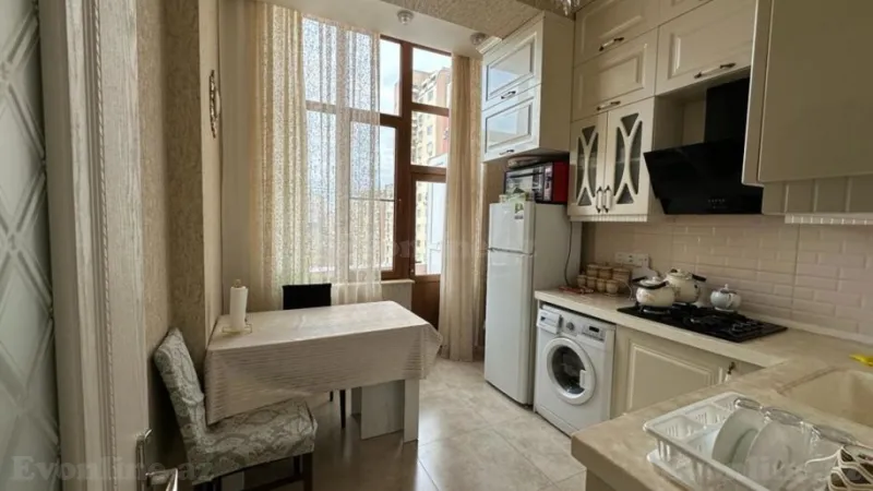 Satılır 2 otaqlı Mənzil Yeni tikili 82 m² Elmlər Akademiyası m. - şəkil 6