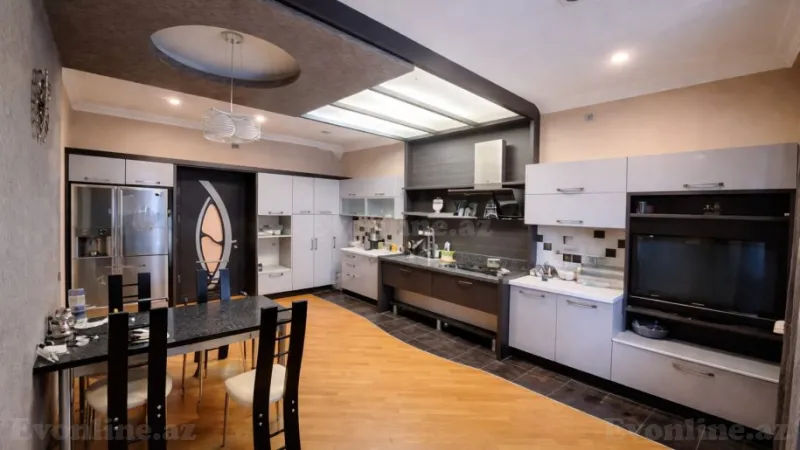 Satılır 4 otaqlı Mənzil Yeni tikili 223 m² Nəsimi r. - şəkil 3