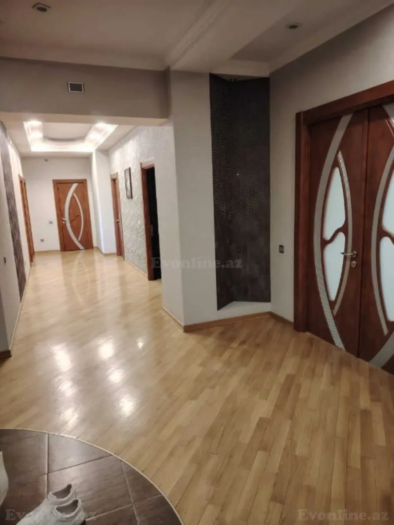 Satılır 4 otaqlı Mənzil Yeni tikili 223 m² Nəsimi r. - şəkil 7