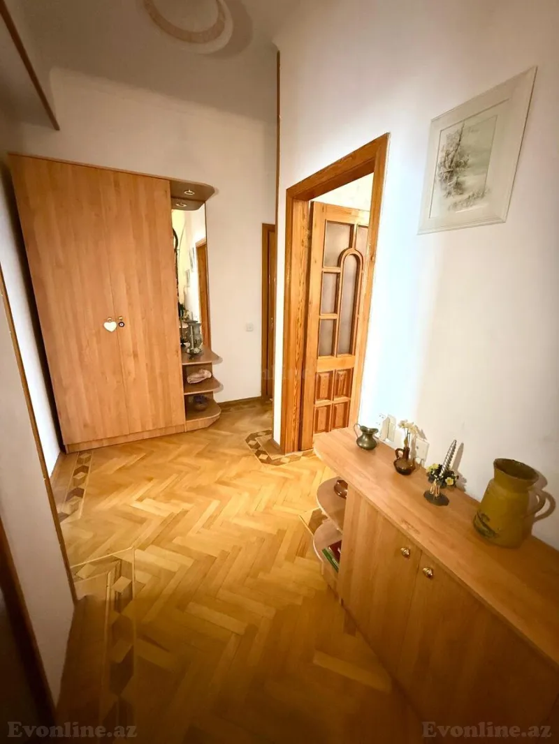 Satılır 4 otaqlı Mənzil Yeni tikili 154 m² Yasamal - şəkil 3