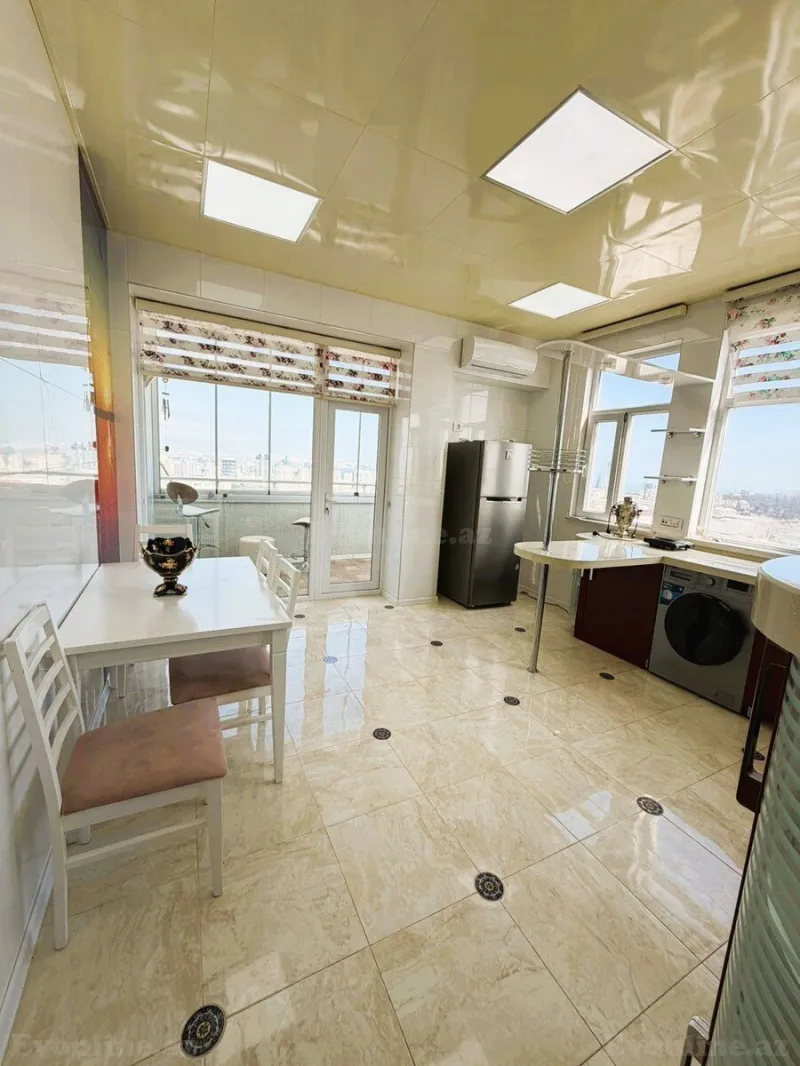 Kirayə verilir 4 otaqlı Mənzil Yeni tikili 165 m² Yasamal - şəkil 5