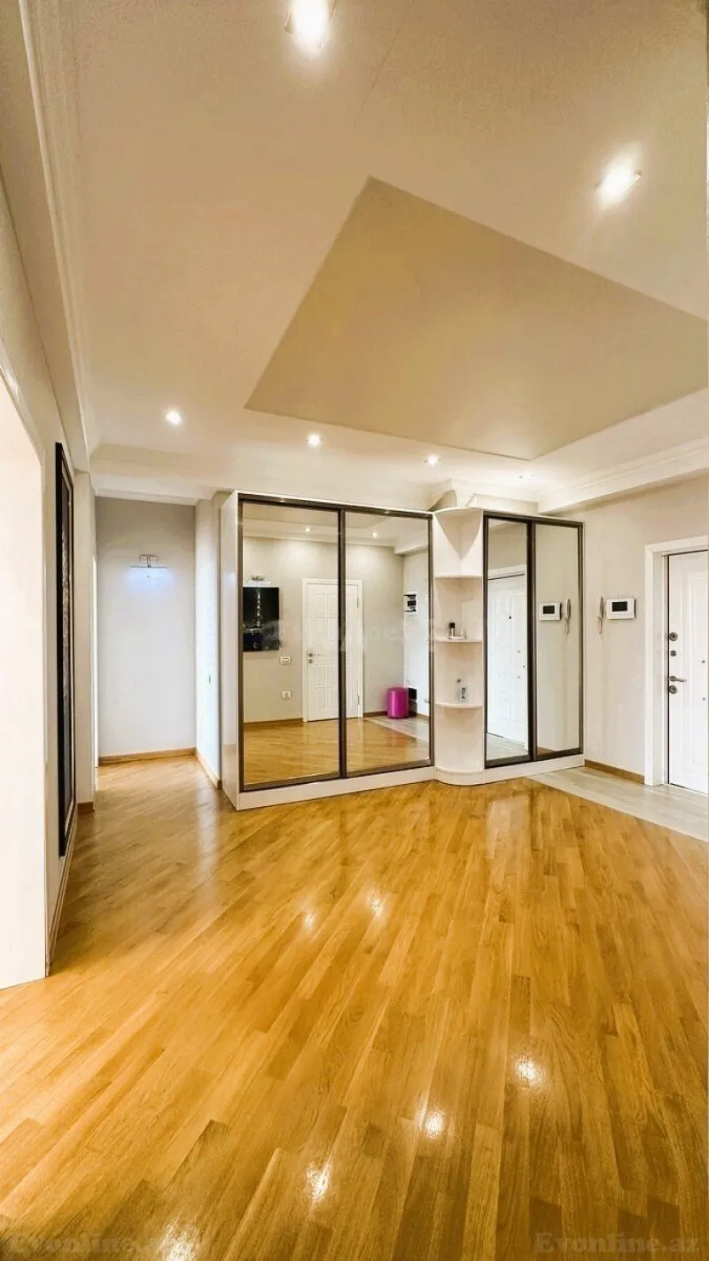 Kirayə verilir 4 otaqlı Mənzil Yeni tikili 165 m² Yasamal - şəkil 11