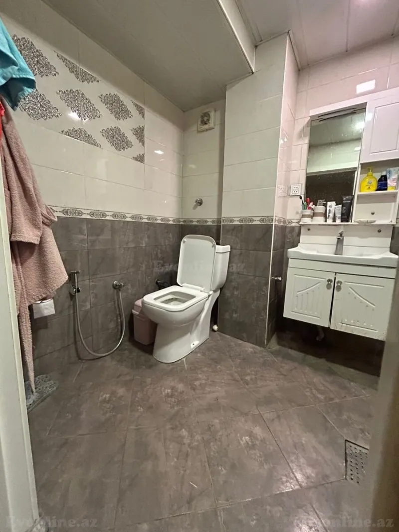 Satılır 3 otaqlı Mənzil Köhnə tikili 85 m² Yasamal - şəkil 16