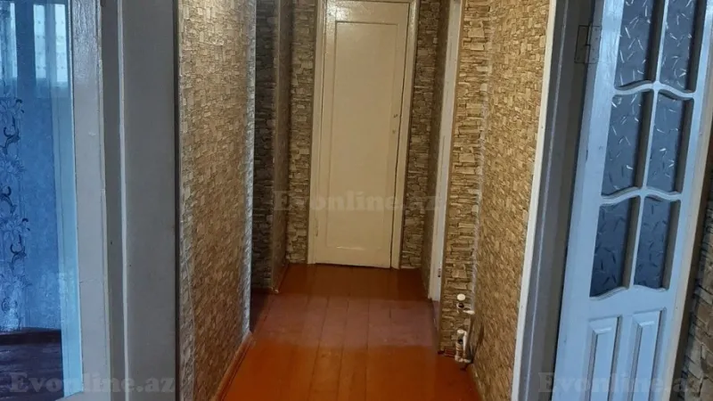 Satılır 3 otaqlı Mənzil Köhnə tikili 72.5 m² Buzovna
