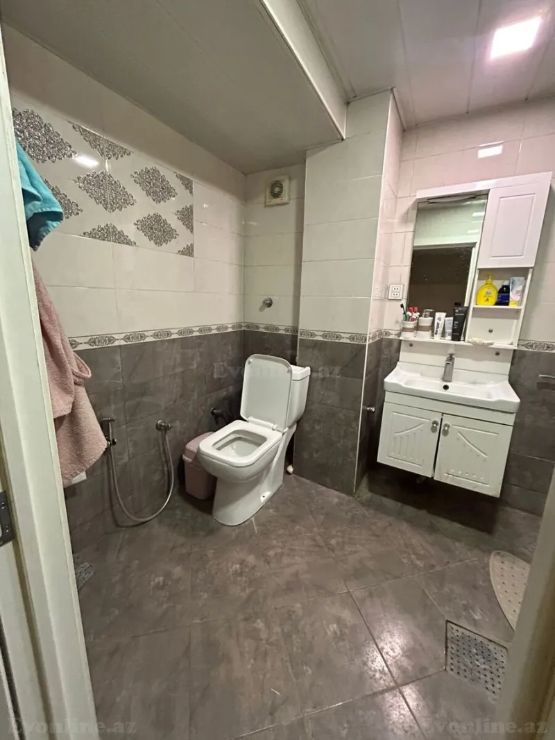 Satılır 3 otaqlı Mənzil Köhnə tikili 90 m² Elmlər Akademiyası m. - şəkil 13