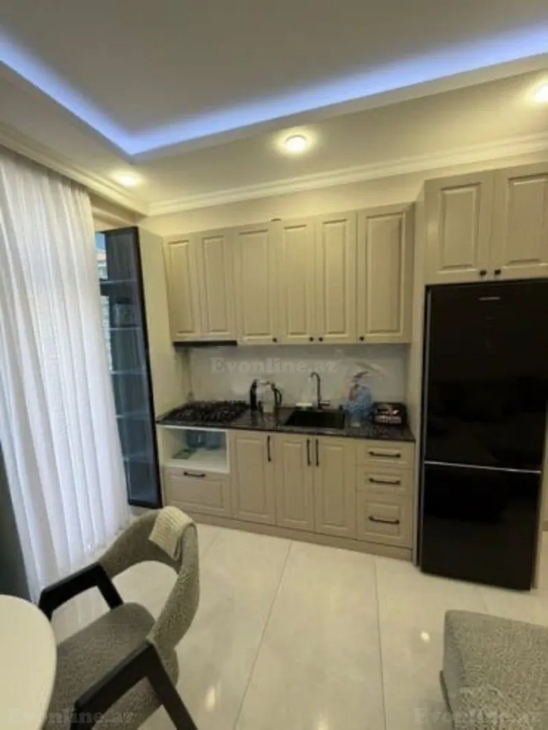 Kirayə verilir 2 otaqlı Mənzil Yeni tikili 70 m² Dərnəgül m. - şəkil 5