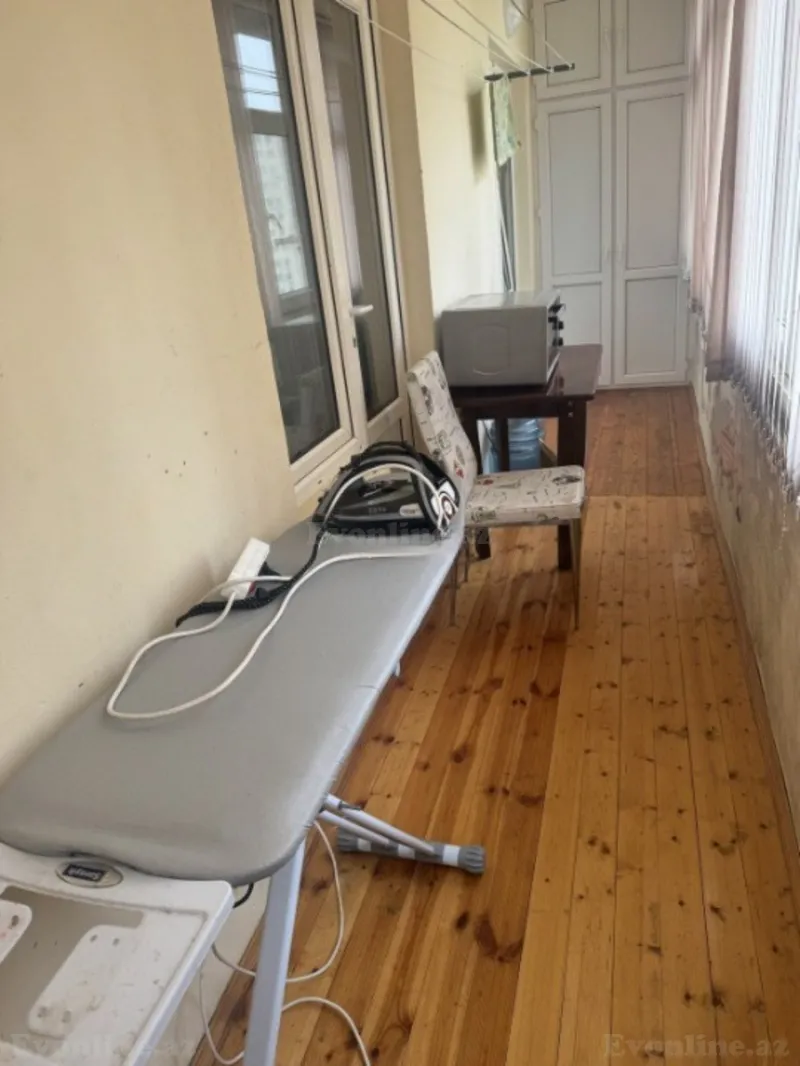 Satılır 2 otaqlı Mənzil Köhnə tikili 65 m² Yeni Yasamal - şəkil 12