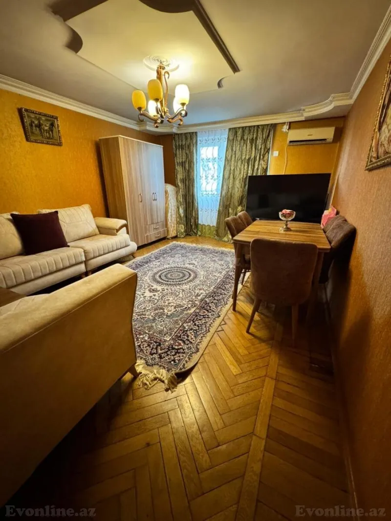 Satılır 2 otaqlı Mənzil Köhnə tikili 61 m² 28 May m. - şəkil 2