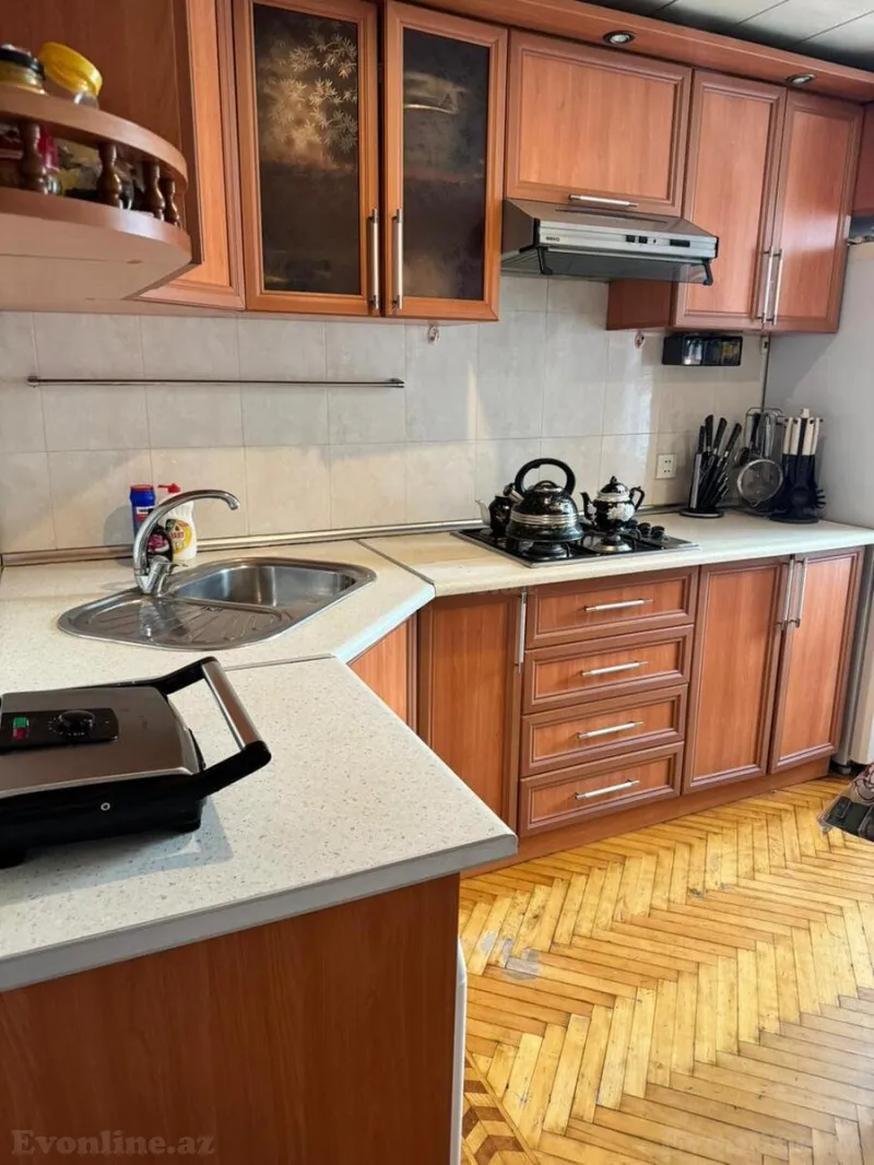 Satılır 2 otaqlı Mənzil Köhnə tikili 61 m² 28 May m. - şəkil 12