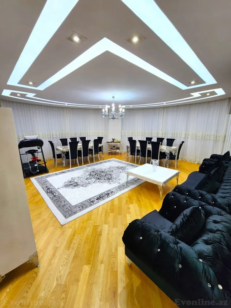 5 otaqlı Mənzil 230 m² Xətai m. Satılır