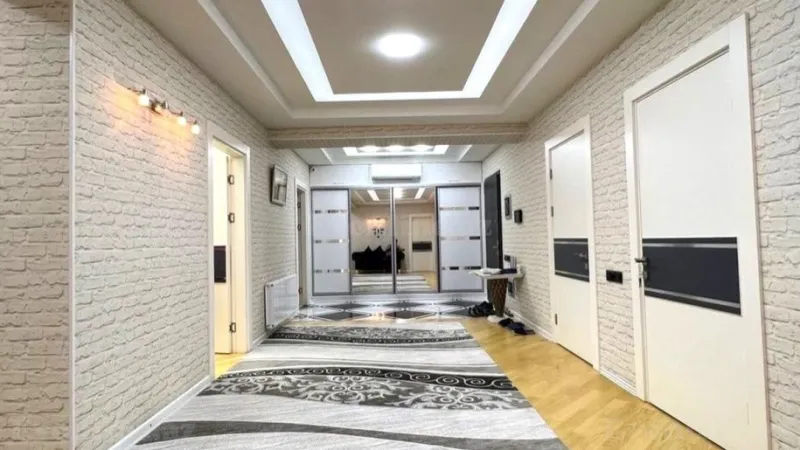 Satılır 5 otaqlı Mənzil Yeni tikili 230 m² Xətai m. - şəkil 4