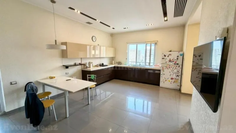 Satılır 5 otaqlı Mənzil Yeni tikili 390 m² 28 May m. - şəkil 18