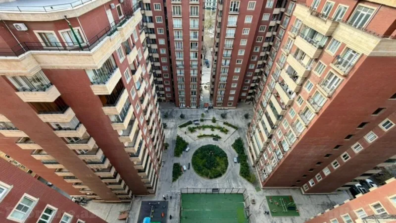 Satılır 5 otaqlı Mənzil Yeni tikili 390 m² 28 May m. - şəkil 24