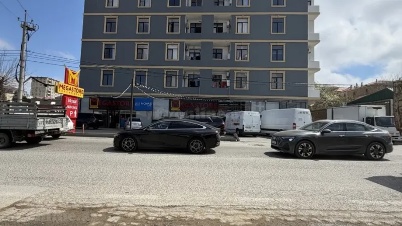 Satılır 3 otaqlı Mənzil Yeni tikili 58 m² Masazır