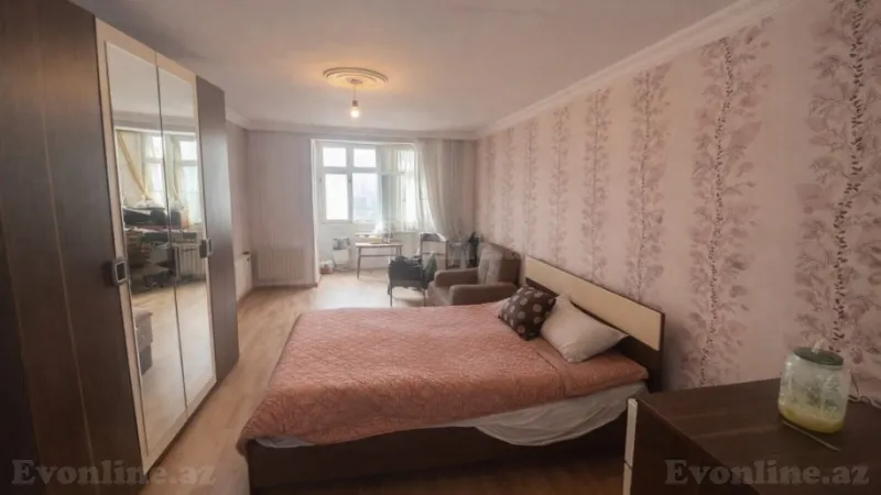 Satılır 3 otaqlı Mənzil Köhnə tikili 63 m² Yasamal - şəkil 3