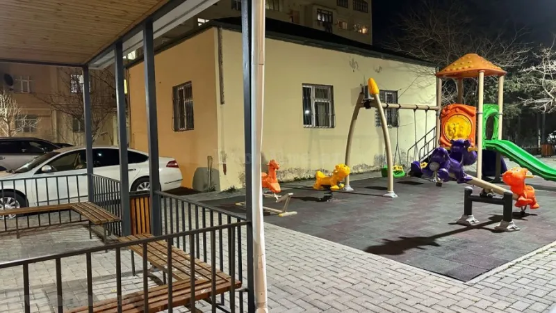 Satılır 3 otaqlı Mənzil Köhnə tikili 80 m² Xalqlar Dostluğu m. - şəkil 4