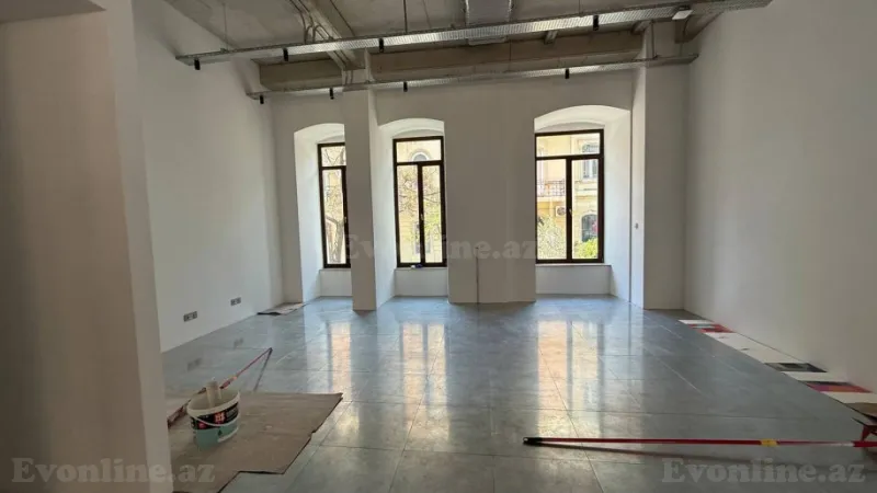 Kirayə verilir Obyekt 860 m² Sahil m. - şəkil 2