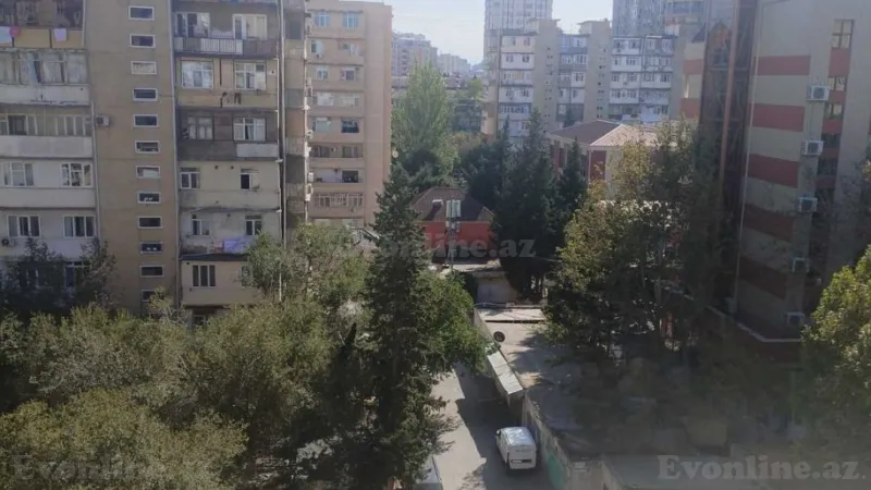 Satılır 4 otaqlı Mənzil Köhnə tikili 100 m² 8-ci mikrorayon - şəkil 9