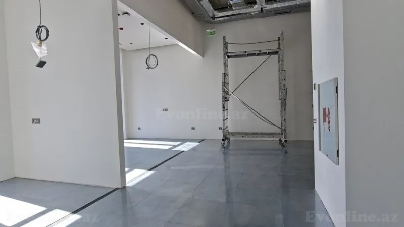 Kirayə verilir Ofis 680 m² Sahil m. - şəkil 8