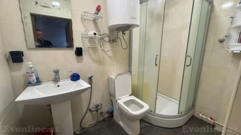 Satılır 2 otaqlı Mənzil Köhnə tikili 50 m² Qara Qarayev m. - şəkil 6