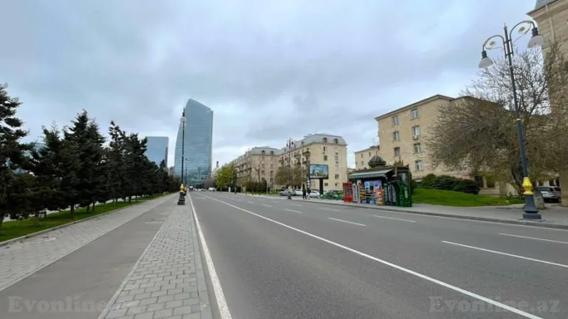 Satılır 2 otaqlı Mənzil Köhnə tikili 70 m² Xətai m.