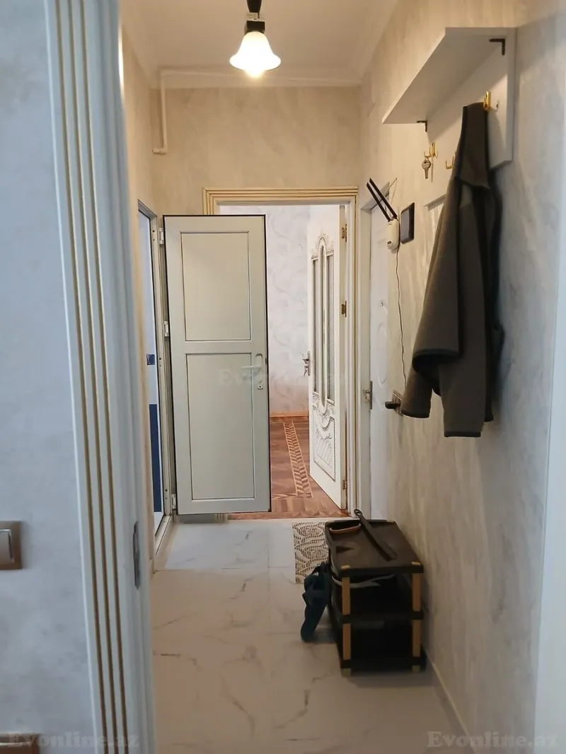 Kirayə verilir 2 otaqlı Mənzil Köhnə tikili 47 m² 3-cü mikrorayon - şəkil 5