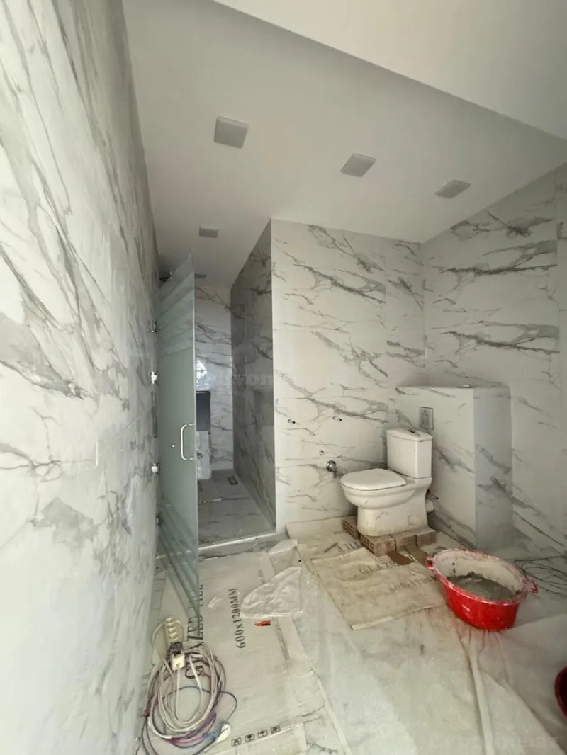 Satılır 4 otaqlı Mənzil Yeni tikili 210 m² 28 May m. - şəkil 12